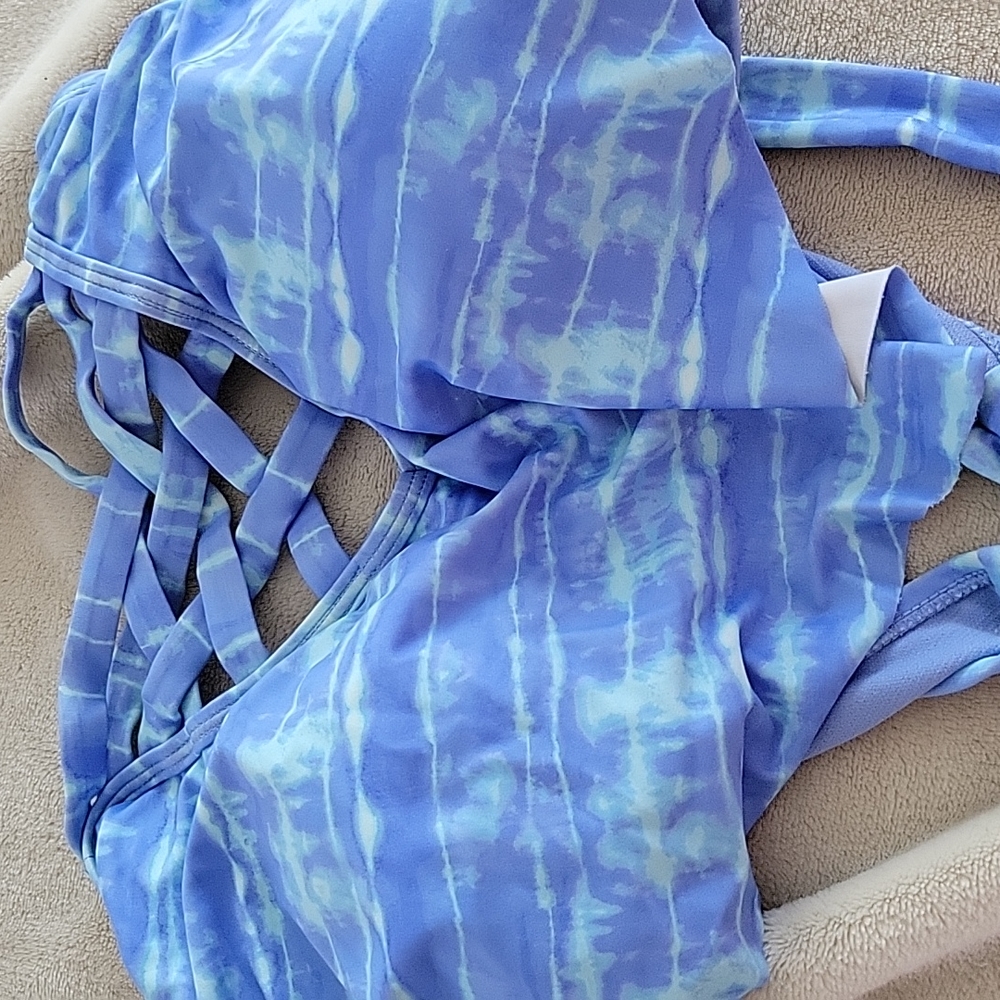 Swim top